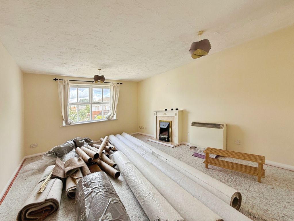 Property photo 3 of 5 Pbox-Img.Jpg