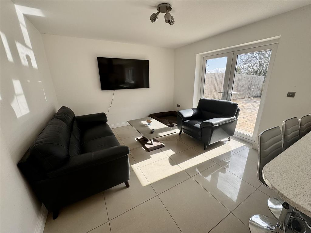 Additional image 7 of 4 bed detached house for saleClos Y Gat, Gorslas, Llanelli SA14