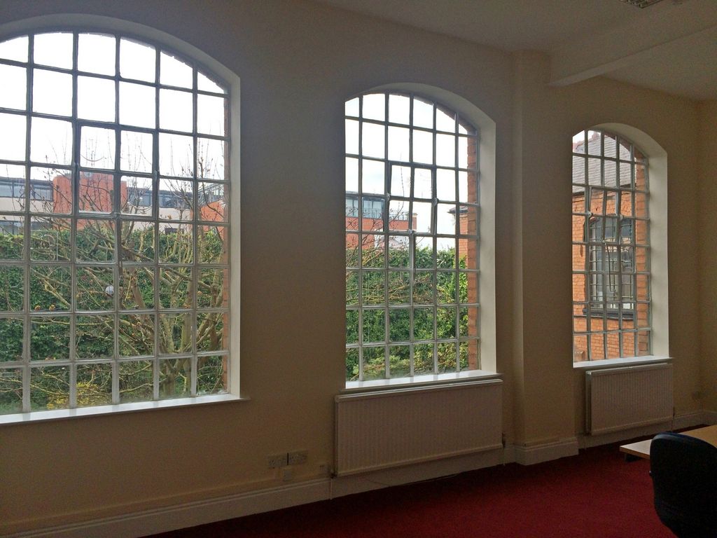Property photo 2 of 10 Internal