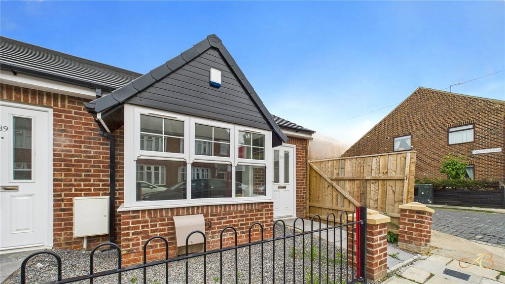 Property photo 1 of 7 Picture No. 04