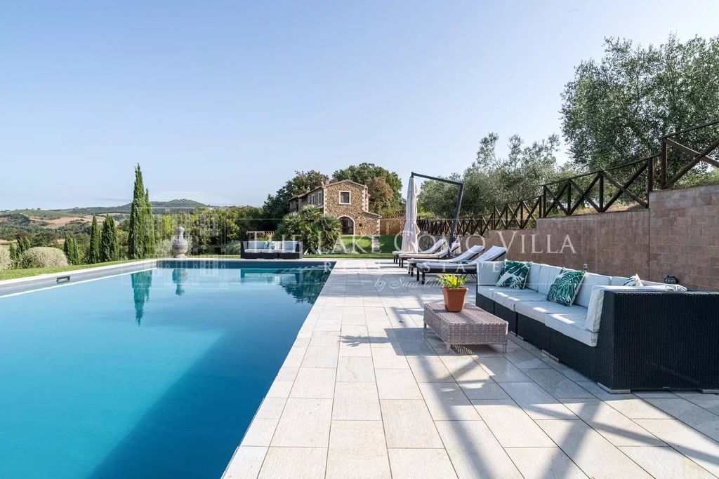 Property photo 2 of 50