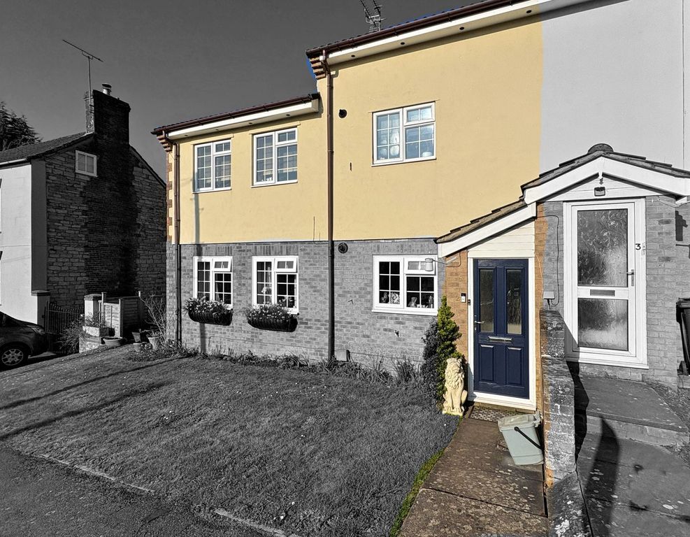 Property photo 3 of 14