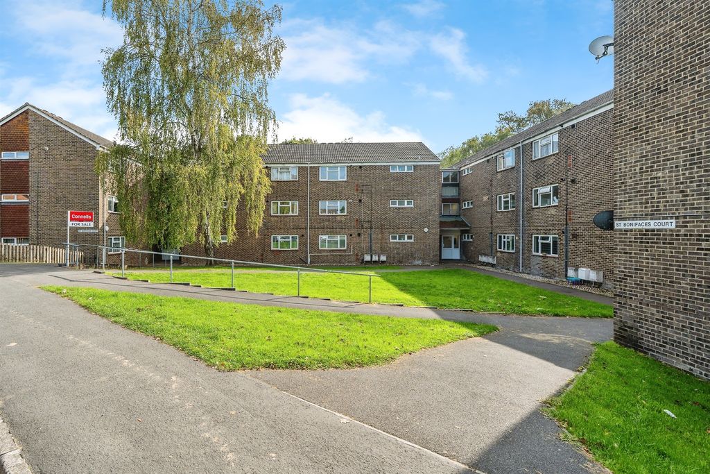 Property photo 1 of 16