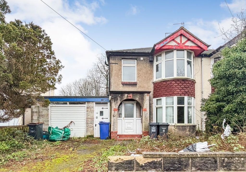 Property photo 1 of 21