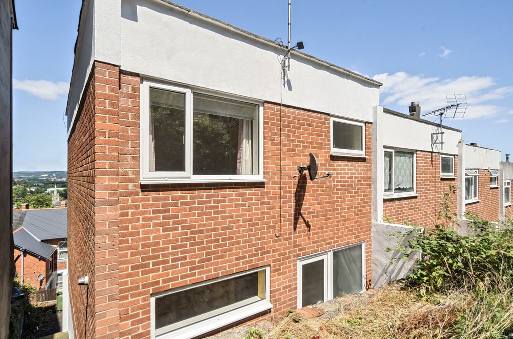 Property photo 2 of 19 1321099-17-686d21...
