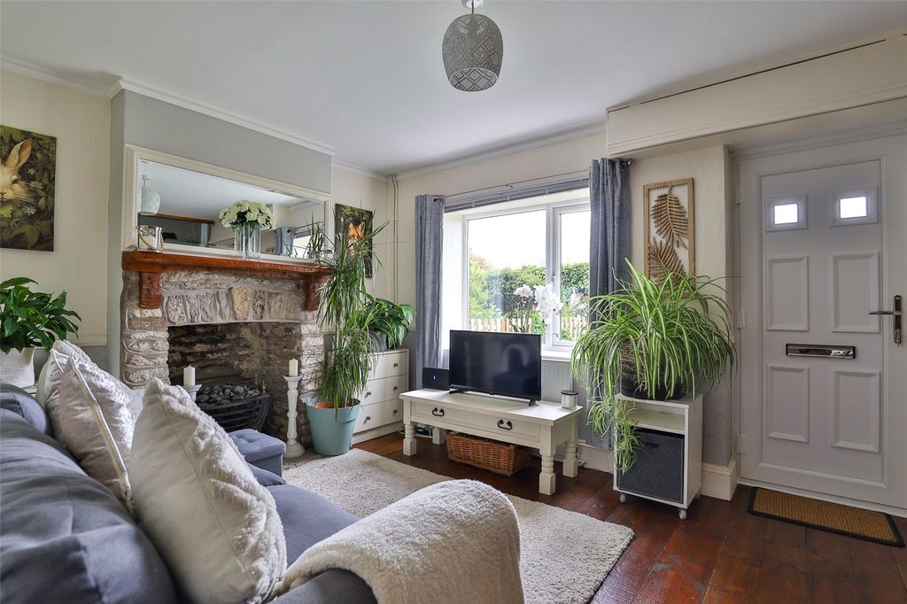 Property photo 3 of 22 Picture No. 16