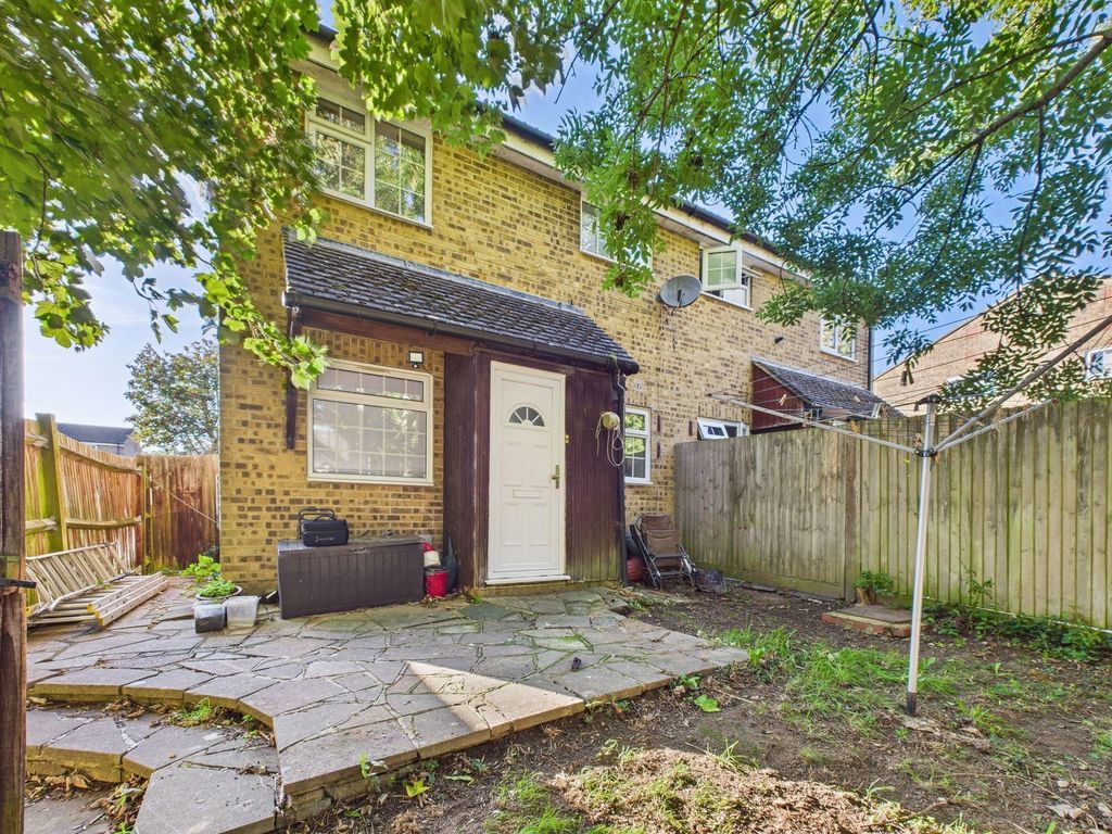 Property photo 1 of 6