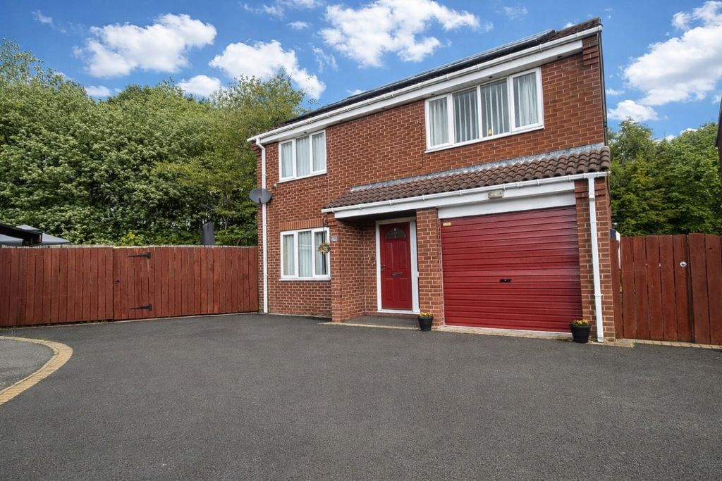 Property photo 1 of 26 Img_0467