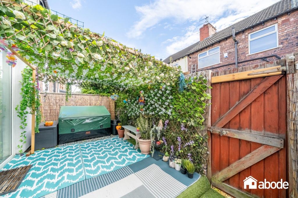 Property photo 2 of 16 Dsc01155-Hdr.Jpg