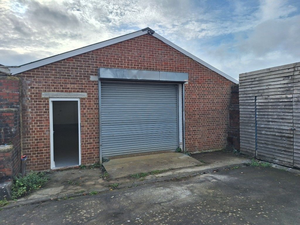 Property photo 1 of 5