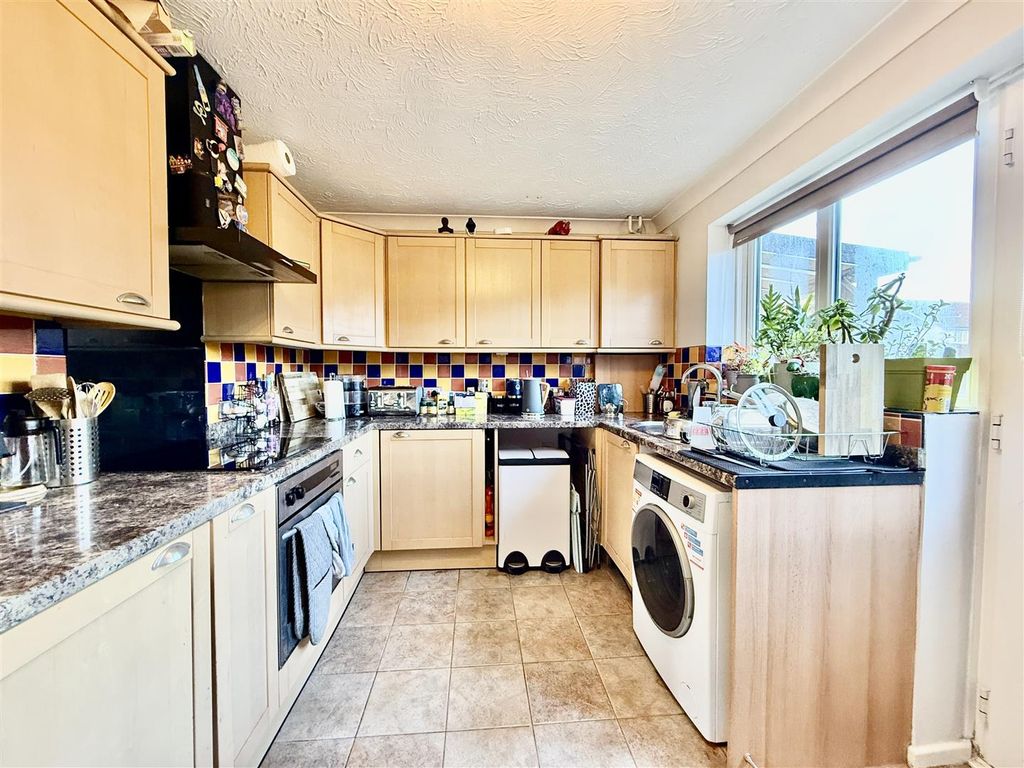 Property photo 2 of 11 Img_3805.Jpeg