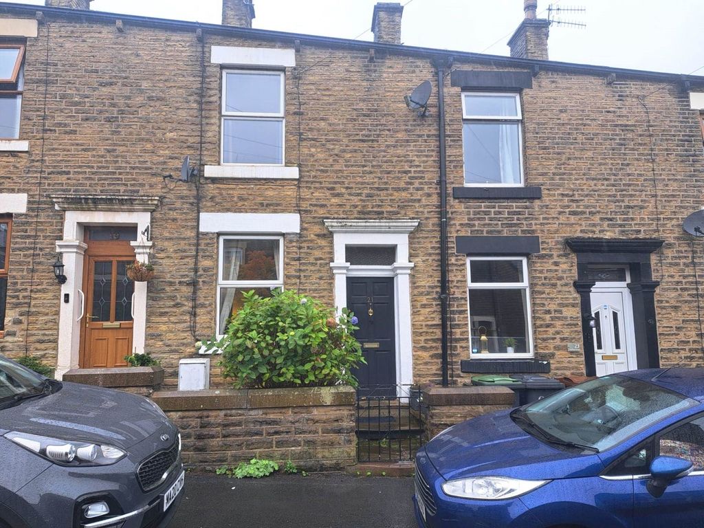 Property photo 1 of 8