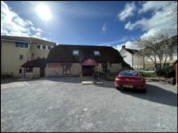 Property photo 3 of 4