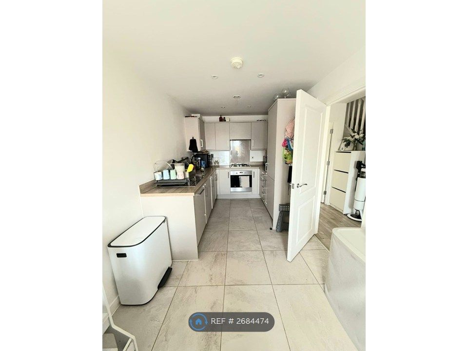 Property photo 3 of 5