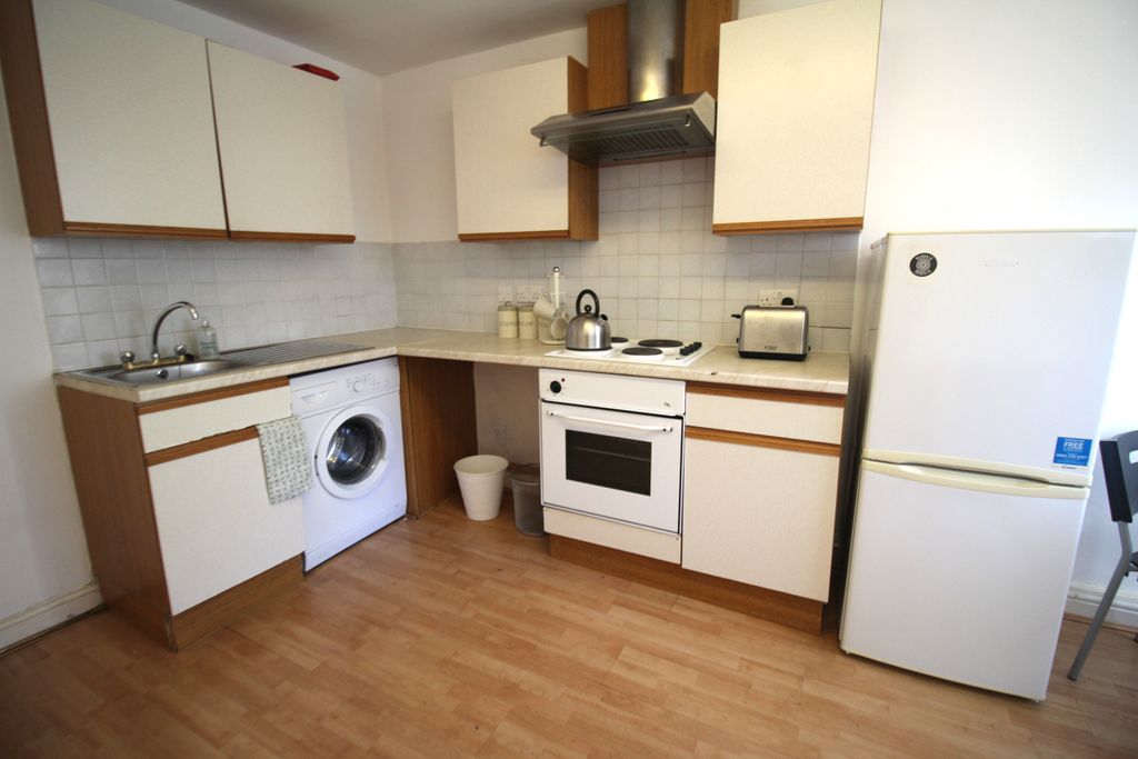 Property photo 2 of 5