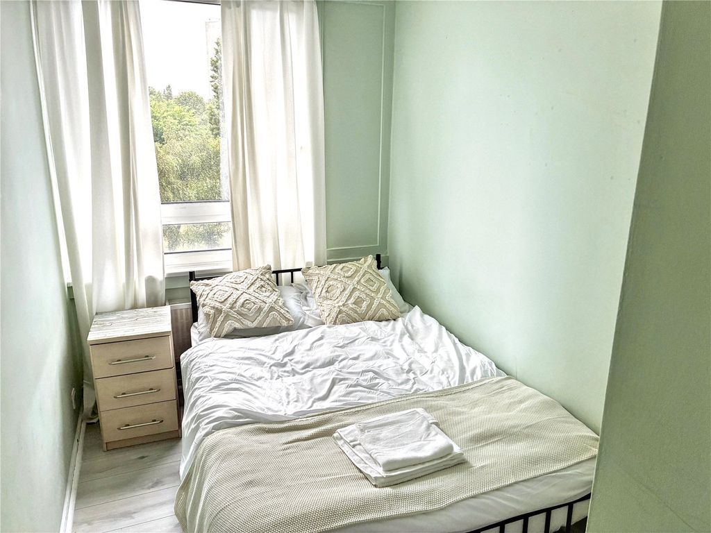 Property photo 3 of 12 Picture No. 07