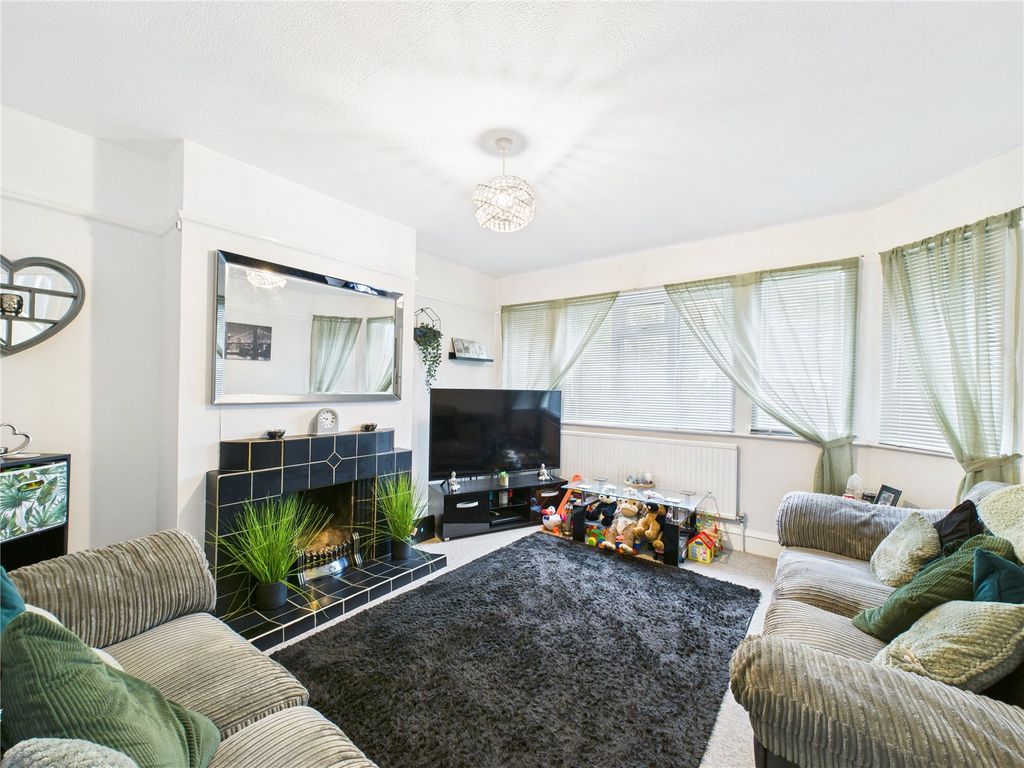 Property photo 2 of 22 Picture No. 08