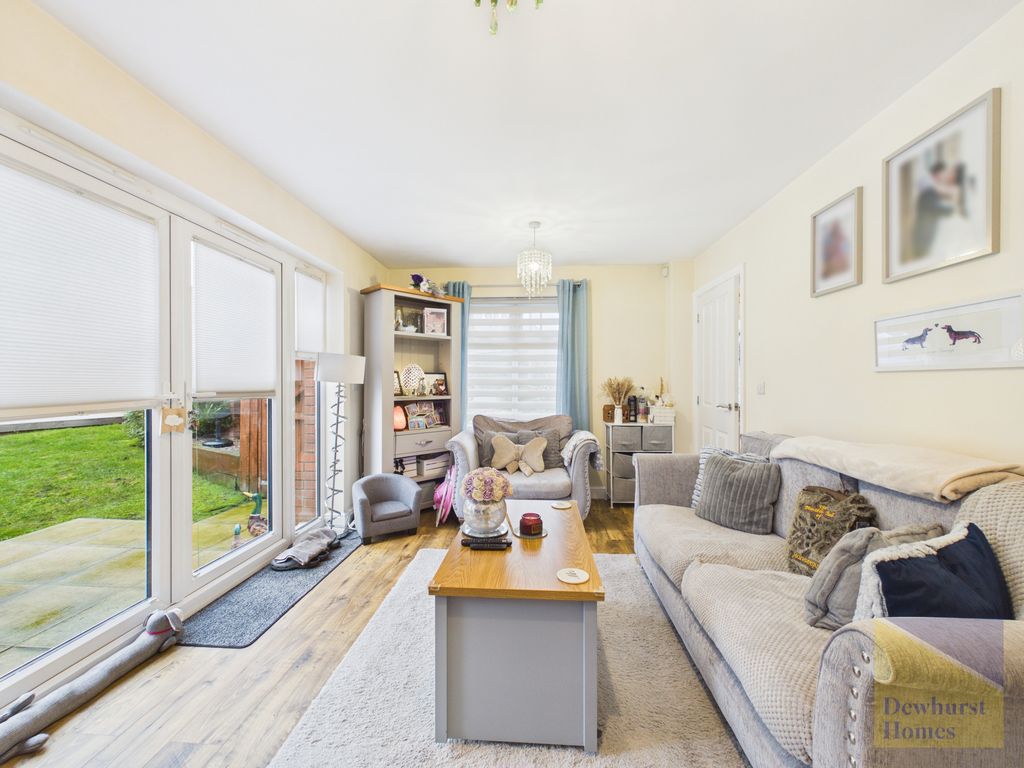 Property photo 3 of 28