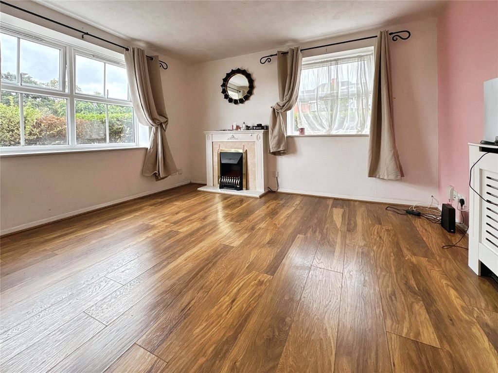 Property photo 2 of 10 Picture No. 03