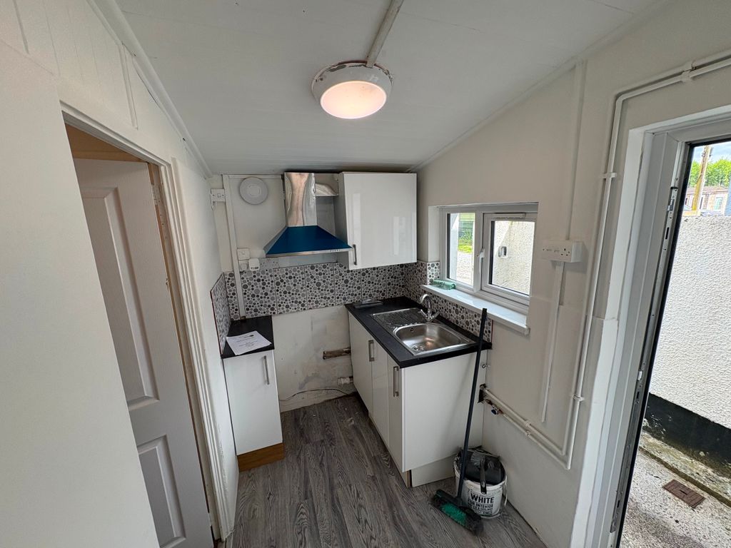 Additional image 2 of 3 bed terraced house to rentCharles Row, Maesteg CF34