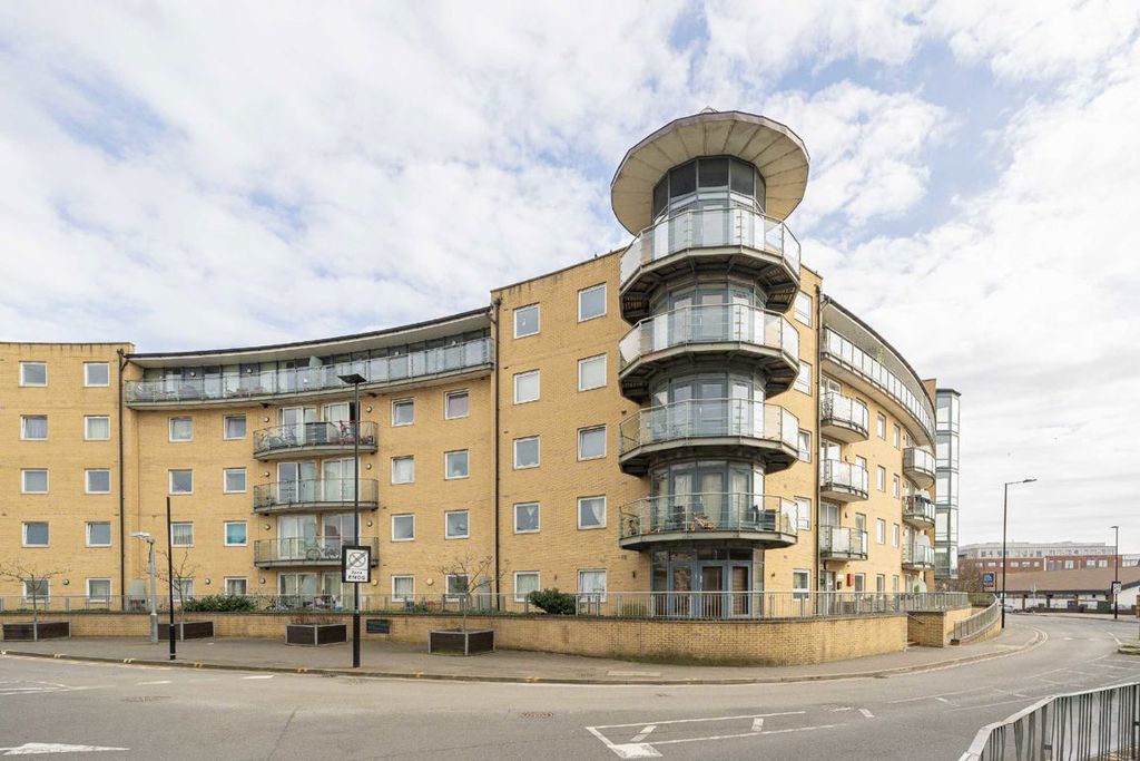 Property photo 1 of 6