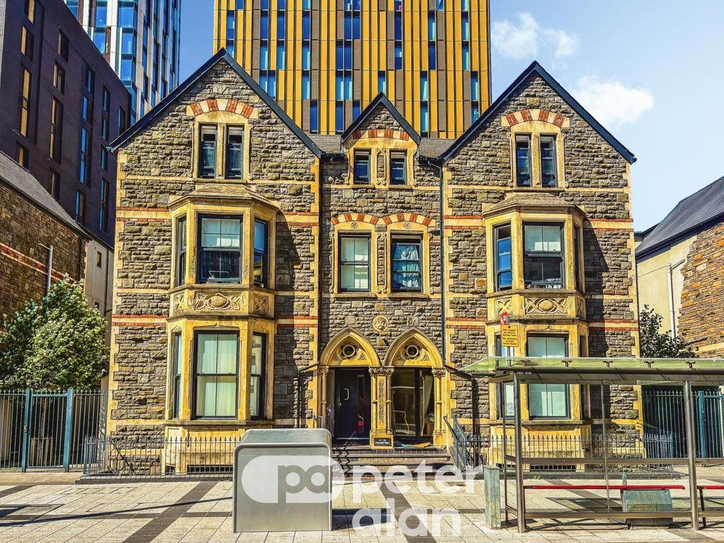 Property photo 1 of 7