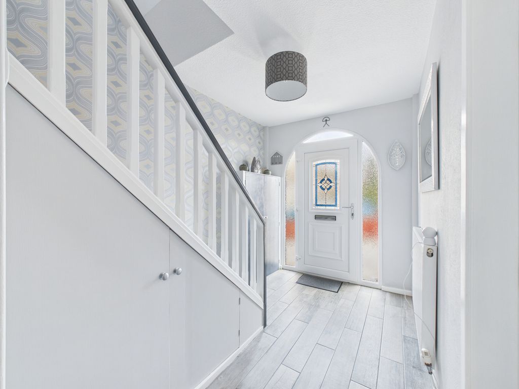 Property photo 2 of 22