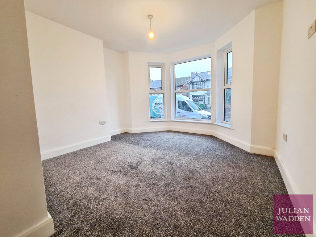 Property photo 2 of 12 Picture No. 10