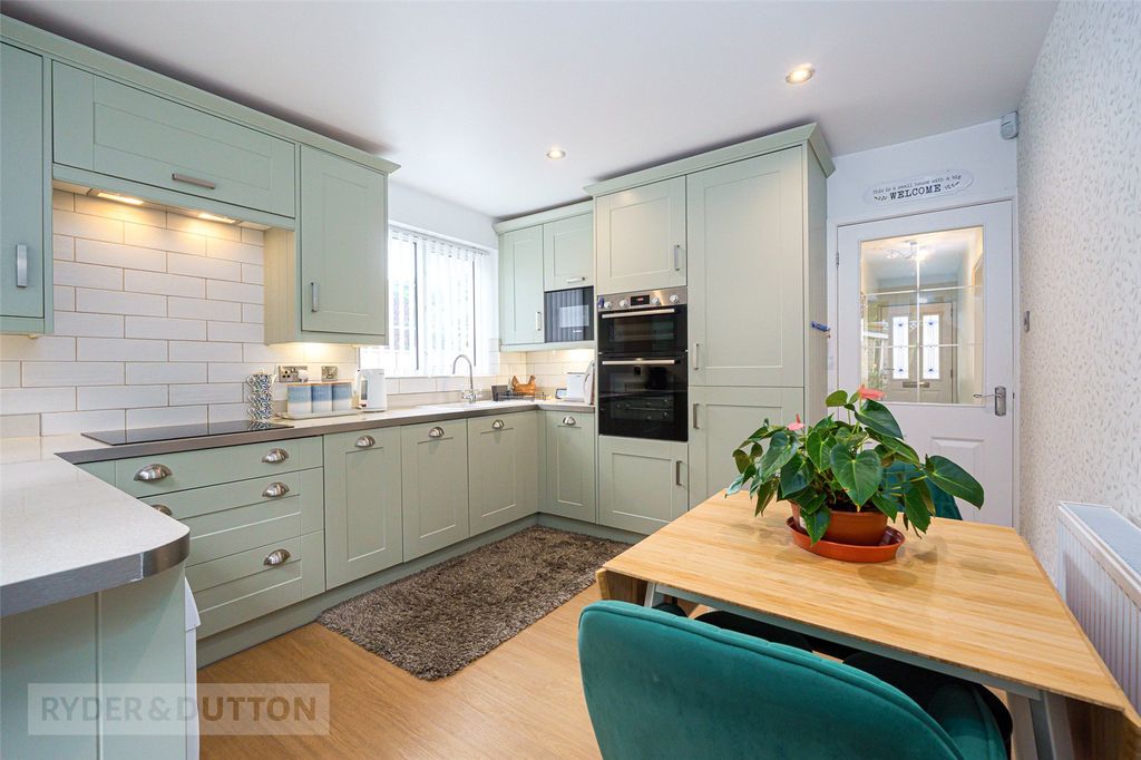 Property photo 3 of 22 Kitchen Diner
