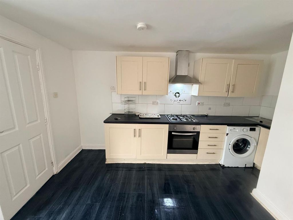 Property photo 3 of 13 Whatsapp Image 2026-03-27 At 12.25.18 (4).Jpeg