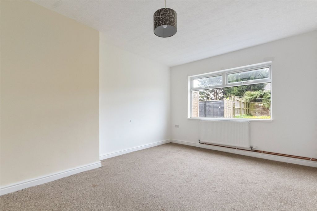 Property photo 3 of 10 Picture No. 05