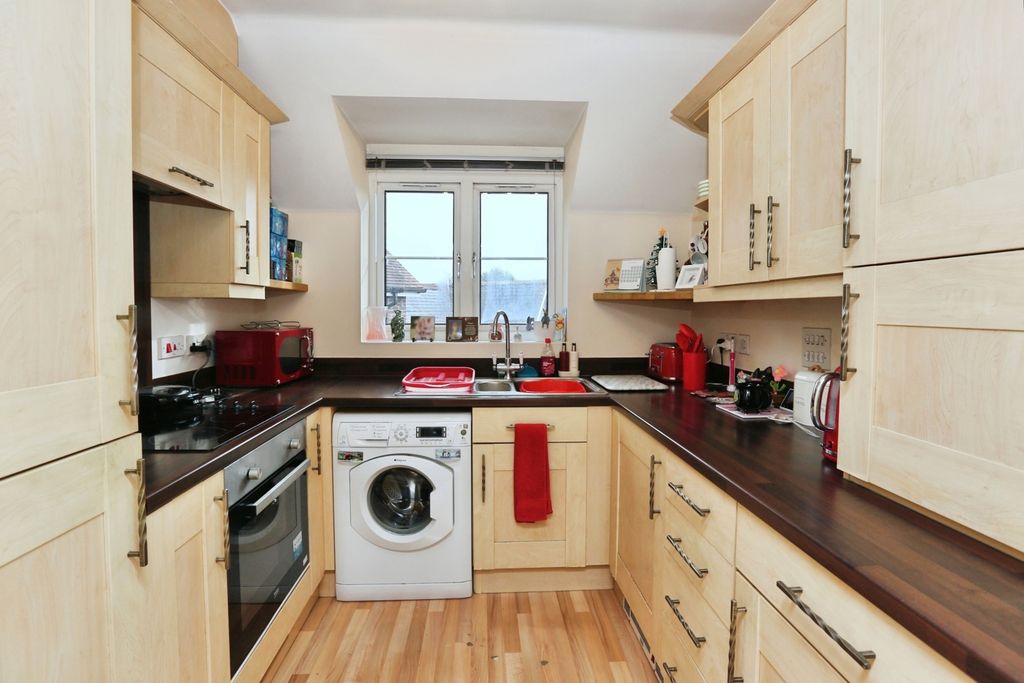 Property photo 2 of 9 Pbox-Img.Jpg