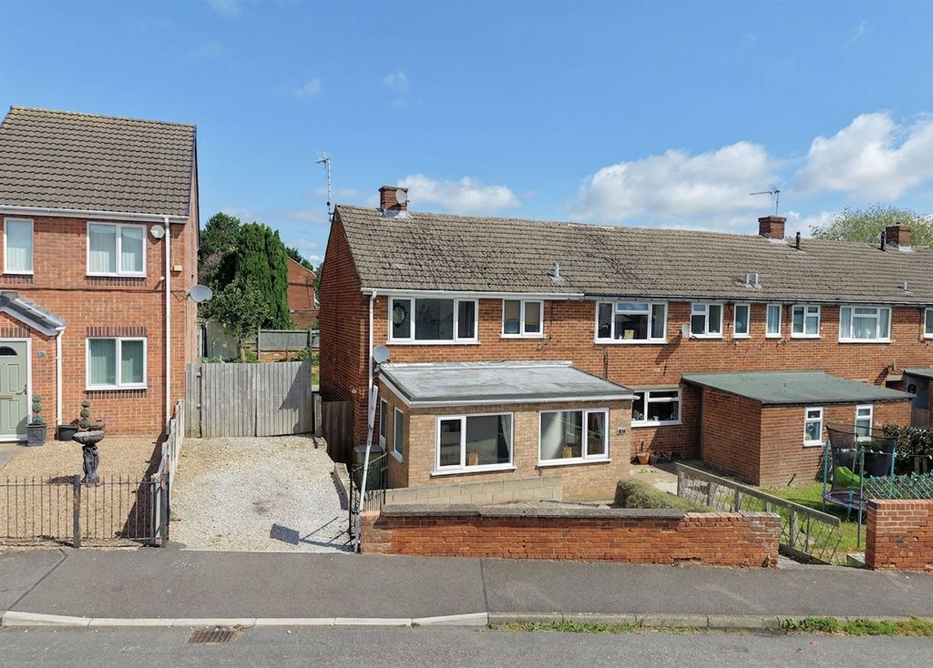 Property photo 1 of 23