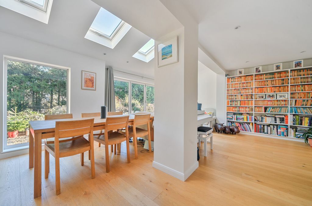 Property photo 2 of 26 1383909-24-69206B...