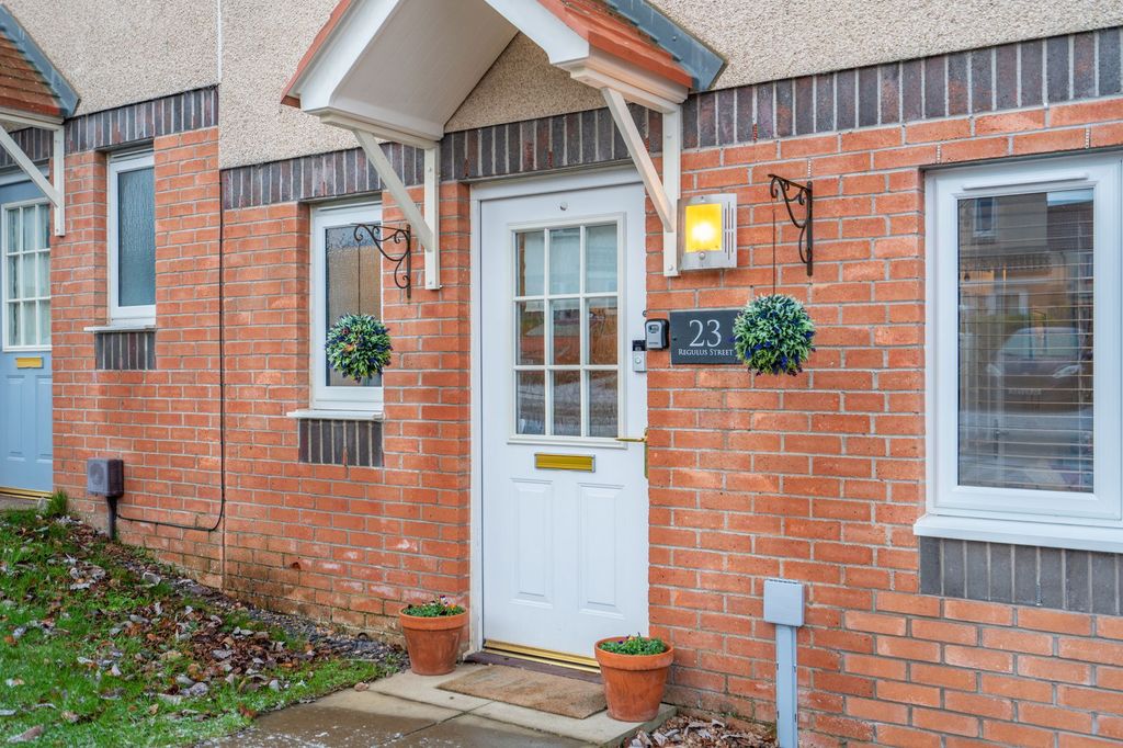 Property photo 3 of 30