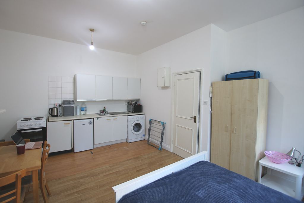 Property photo 3 of 4 Img_1085