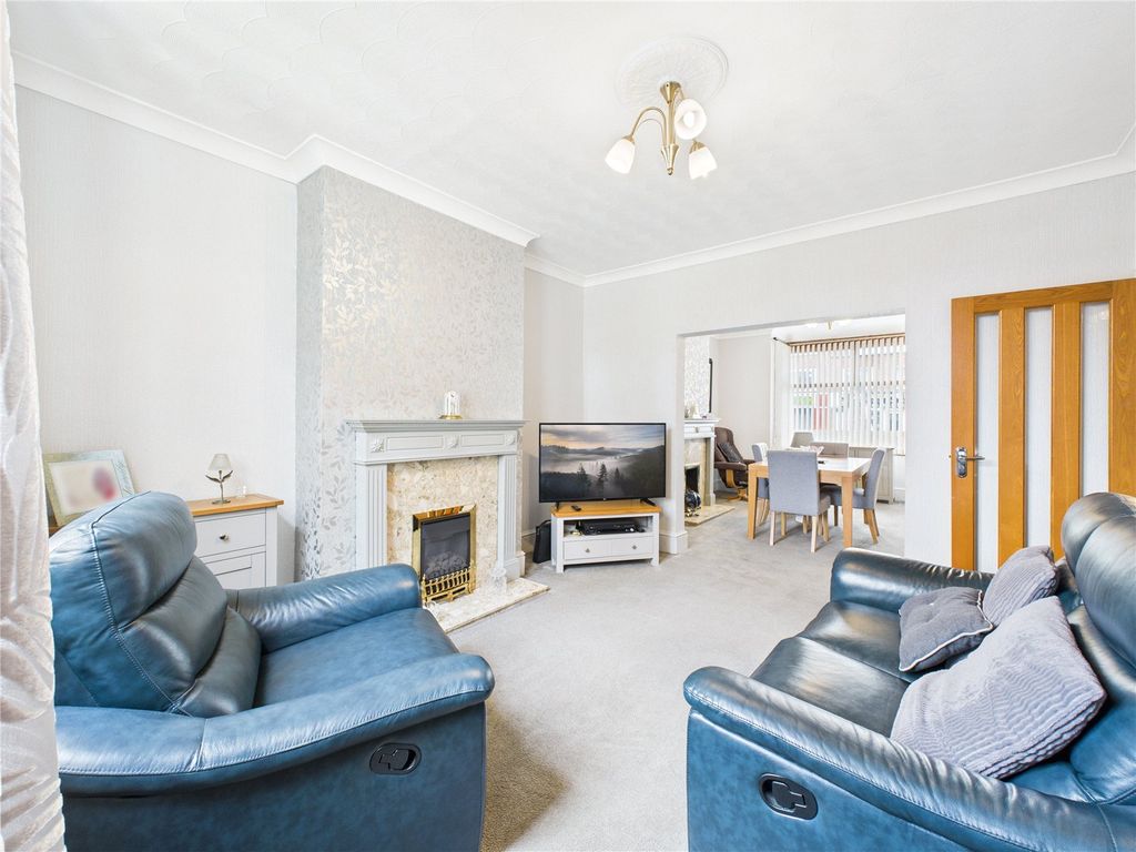 Property photo 1 of 21 Picture No. 03