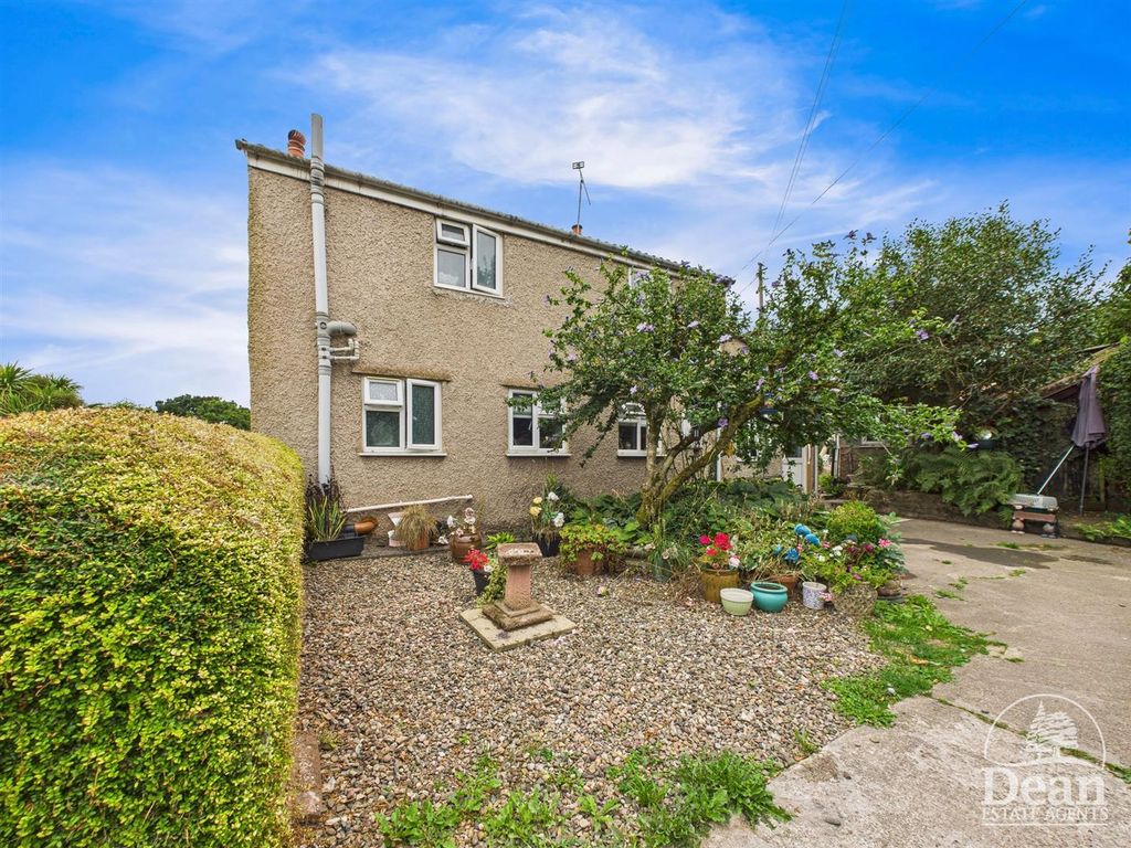 Property photo 1 of 38