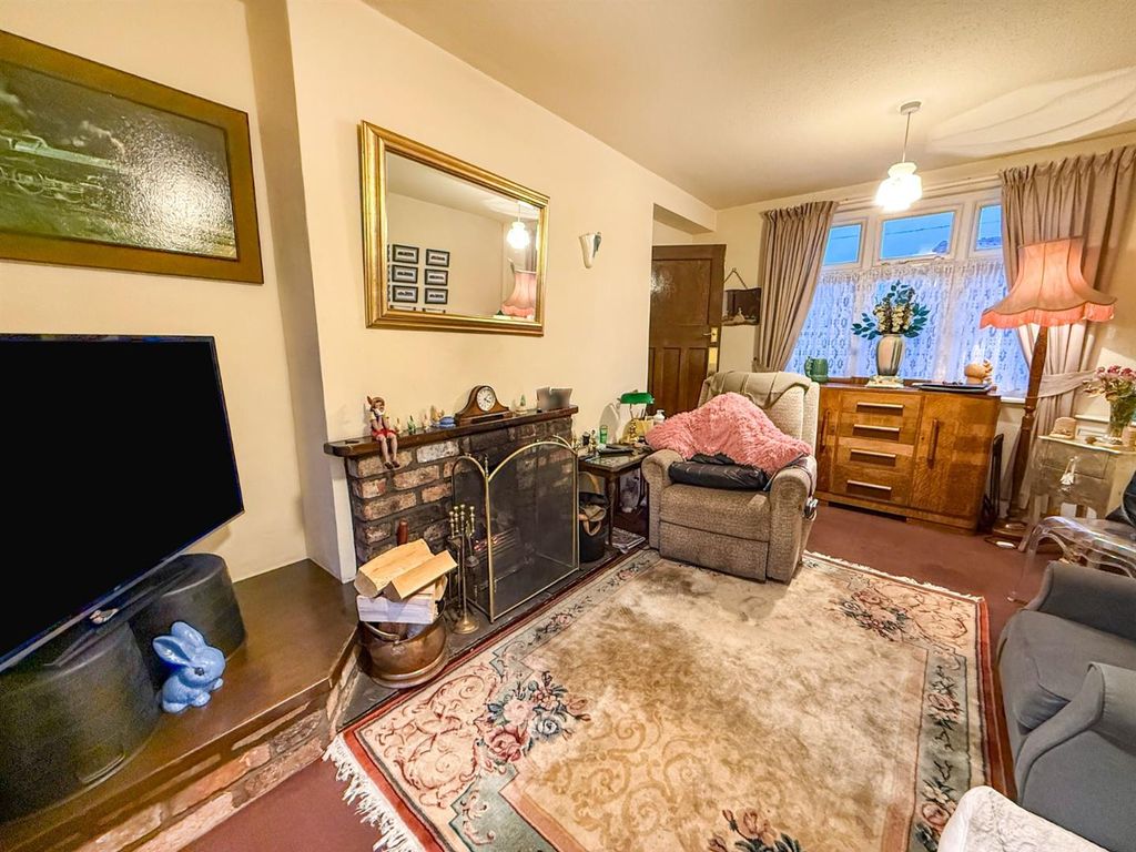 Property photo 3 of 12 20251114_092246000_Ios 1 1.Jpg