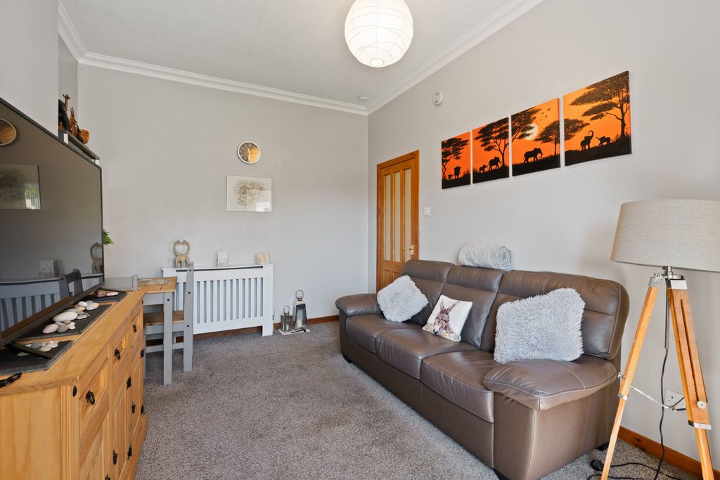 1 bed flat for saleNiddry Road, Winchburgh, Broxburn EH52 photo 5