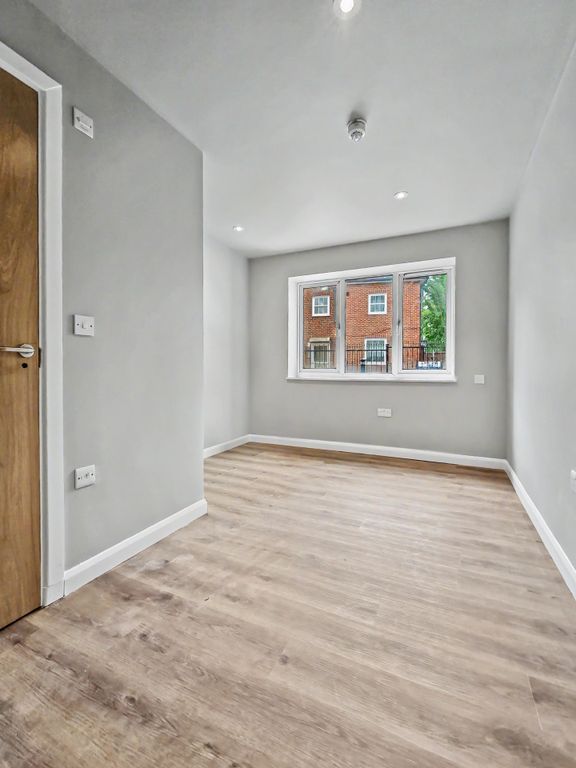 Property photo 1 of 7 Westlands - Suite 2