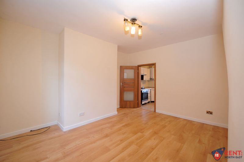 Property photo 3 of 6 Photo 6