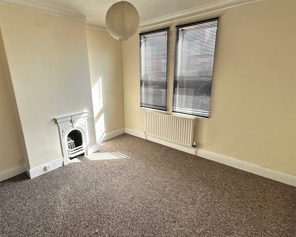 Property photo 3 of 9 Picture No. 12