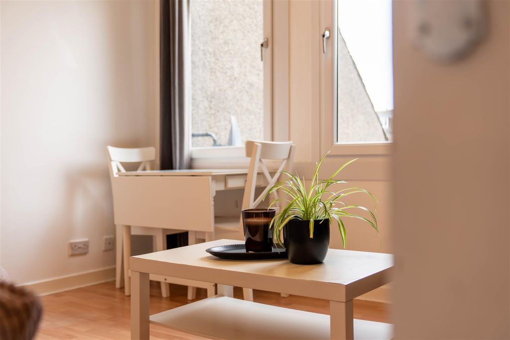 Property photo 2 of 19 Dsc01415-Hdr.Jpg