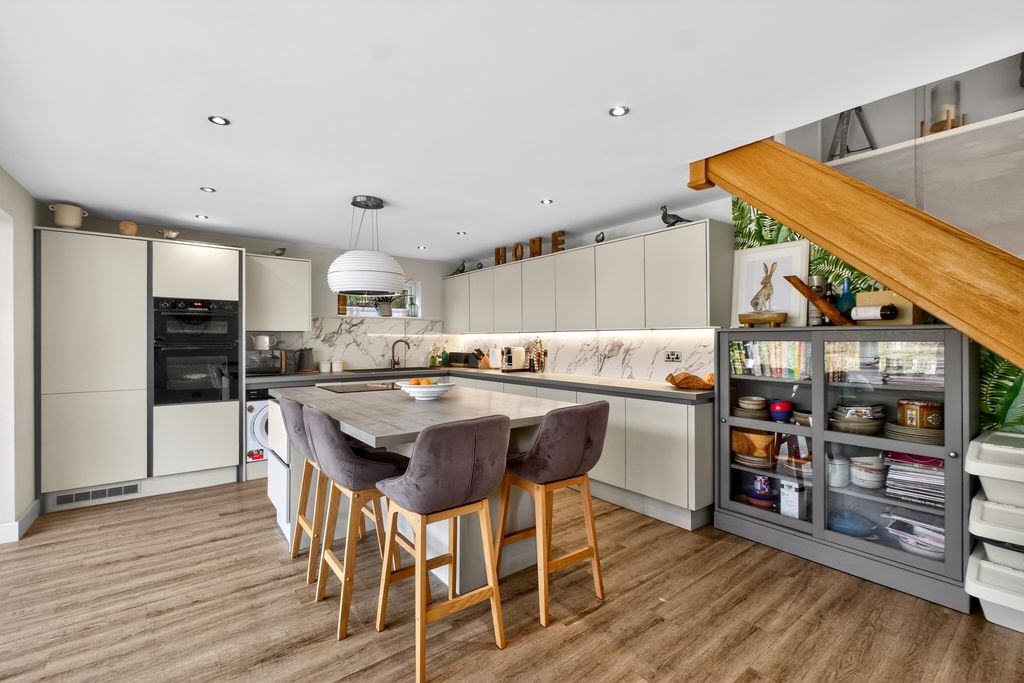 Additional image 7 of 5 bed detached house for saleDuchess Road, Monmouth NP25