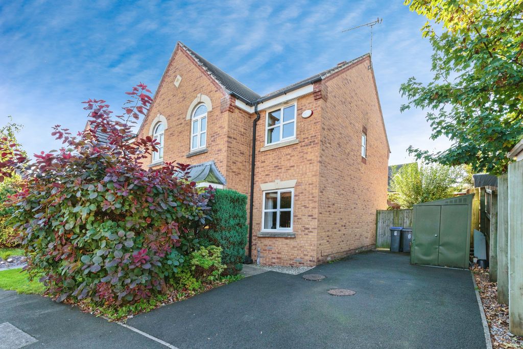 Property photo 1 of 17 Photography