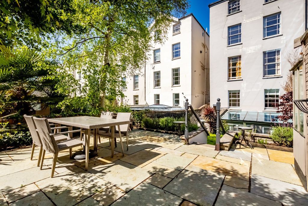 Additional image 19 of 3 bed flat for saleHampton Park, Redland, Bristol BS6