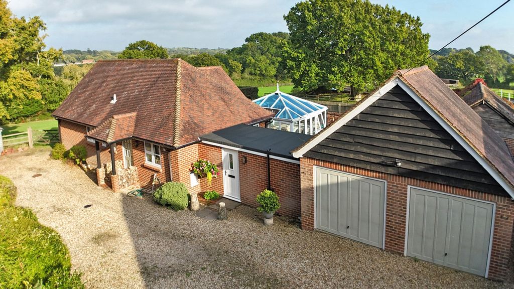 Property photo 3 of 37 Picture 3