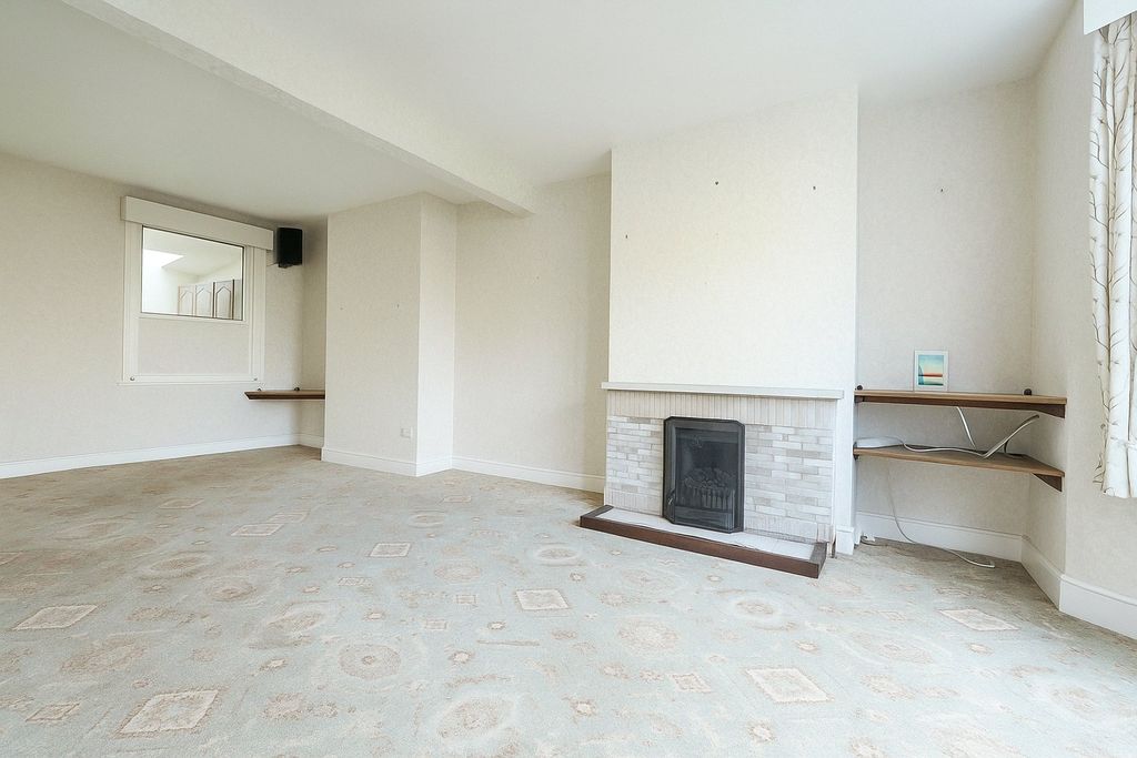 Property photo 3 of 9 Picture No. 42