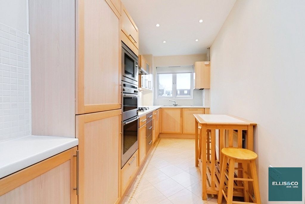 Property photo 3 of 10 Picture No. 09